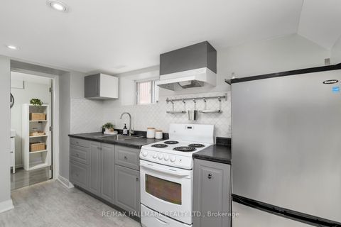 Photo 38 at 29 Lesmount Avenue, East York, Toronto