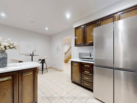 Photo 18 at 8 Bethany Leigh Drive, Agincourt North, Toronto