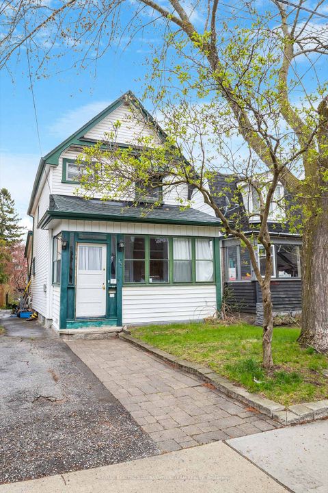 Photo 7 at 43 King Edward Avenue, Lumsden, Toronto