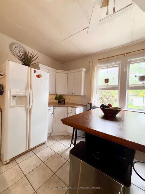 Photo 17 at 43 King Edward Avenue, Lumsden, Toronto