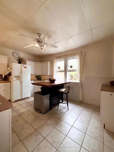 Photo 18 at 43 King Edward Avenue, Lumsden, Toronto