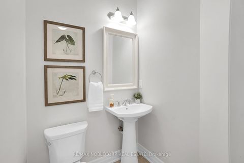 Photo 17 at 54 Wells Orchard Crescent, King City, King