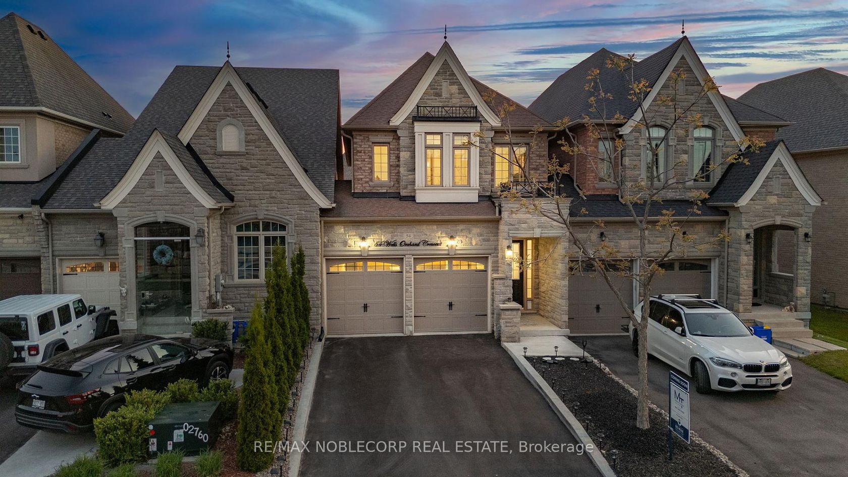 54 Wells Orchard Crescent, King City, King 