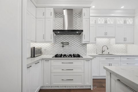 Photo 14 at 75 Strauss Road, Patterson, Vaughan