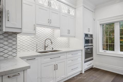 Photo 16 at 75 Strauss Road, Patterson, Vaughan