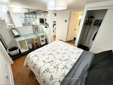 Photo 10 at 152 - 78 St Patrick Street, Chinatown, Toronto Photo 10 at 152 - 78 St Patrick Street, Chinatown, Toronto