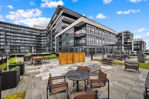 Photo 10 at 829 - 395 Dundas Street W, GO Glenorchy, Oakville