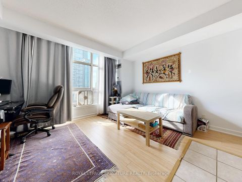 Photo 12 at 525 - 36 Blue Jays Way, Waterfront Communities C1, Toronto