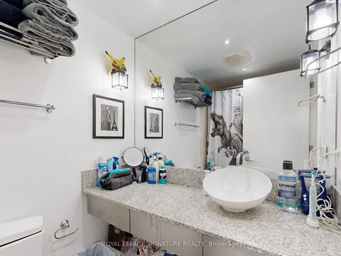 Photo 19 at 525 - 36 Blue Jays Way, Waterfront Communities C1, Toronto