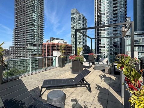 Photo 24 at 525 - 36 Blue Jays Way, Waterfront Communities C1, Toronto