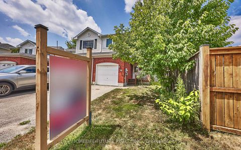 Photo 2 at 6 Pickett Crescent, Painswick North, Barrie