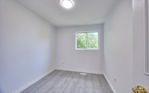 Photo 23 at 6 Pickett Crescent, Painswick North, Barrie