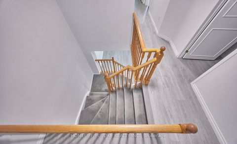 Photo 28 at 6 Pickett Crescent, Painswick North, Barrie