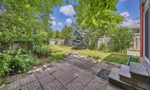 Photo 33 at 6 Pickett Crescent, Painswick North, Barrie