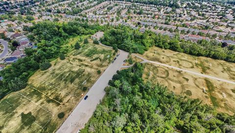 Photo 36 at 6 Pickett Crescent, Painswick North, Barrie