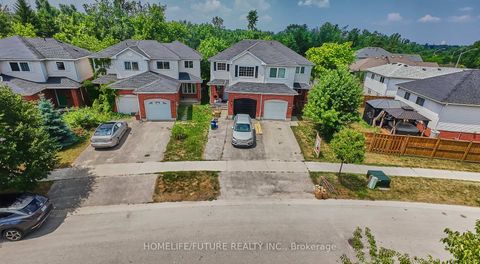 Photo 38 at 6 Pickett Crescent, Painswick North, Barrie