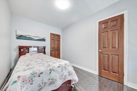Photo 16 at 6 Barlow Road, Woburn, Toronto