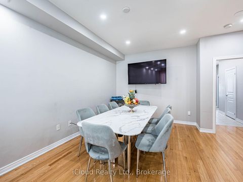 Photo 6 at 135 Windrow Street, Jefferson, Richmond Hill