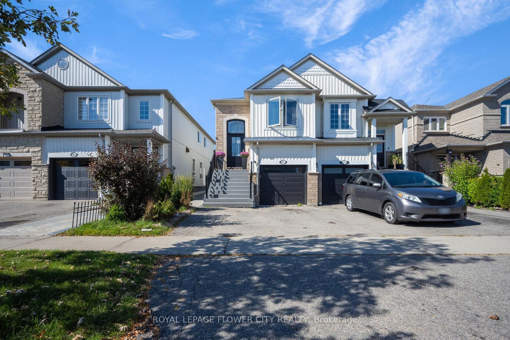 607 Rossellini Drive, Meadowvale Village, Mississauga by Loree Meneguzzi Real Estate 607 Rossellini Drive, Meadowvale Village, Mississauga