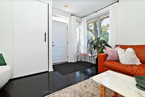 Photo 11 at 1 - 69 Upper Canada Drive, Windfields, Toronto