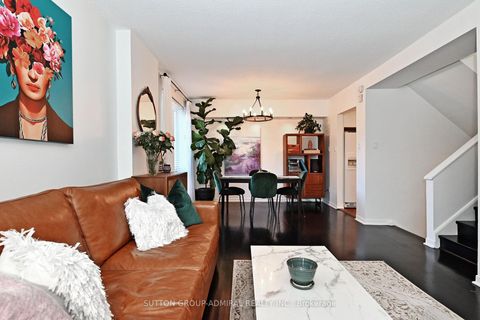 Photo 17 at 1 - 69 Upper Canada Drive, Windfields, Toronto