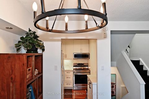 Photo 34 at 1 - 69 Upper Canada Drive, Windfields, Toronto