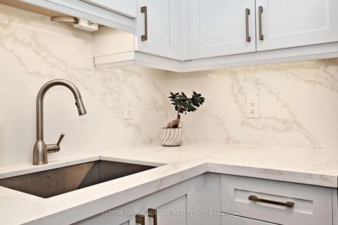 Photo 38 at 1 - 69 Upper Canada Drive, Windfields, Toronto
