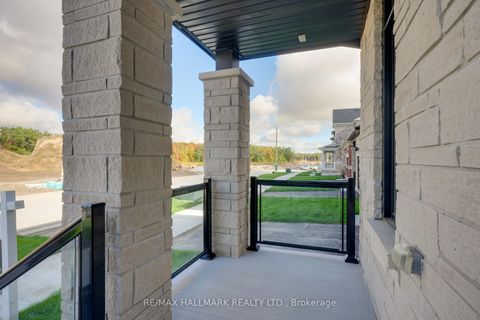 Photo 2 at 363 Reid Drive W, Rural Barrie Southwest, Barrie