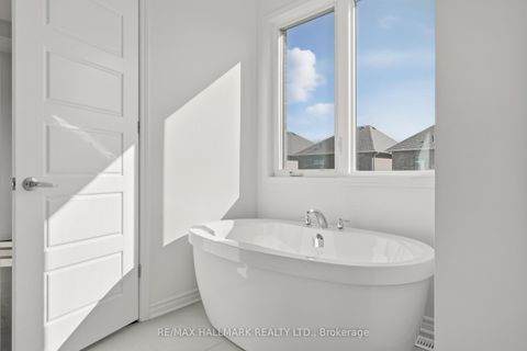 Photo 22 at 363 Reid Drive W, Rural Barrie Southwest, Barrie
