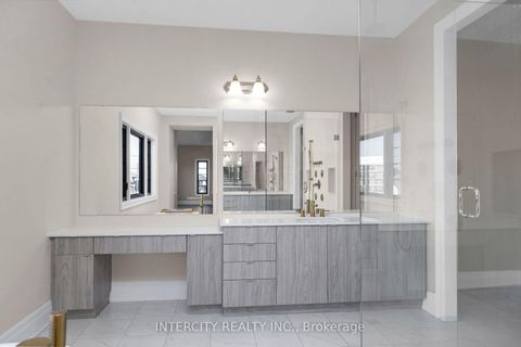 Photo 23 at 2 Pine Heights Drive, Vellore Village, Vaughan