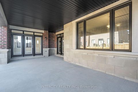 Photo 40 at 2 Pine Heights Drive, Vellore Village, Vaughan