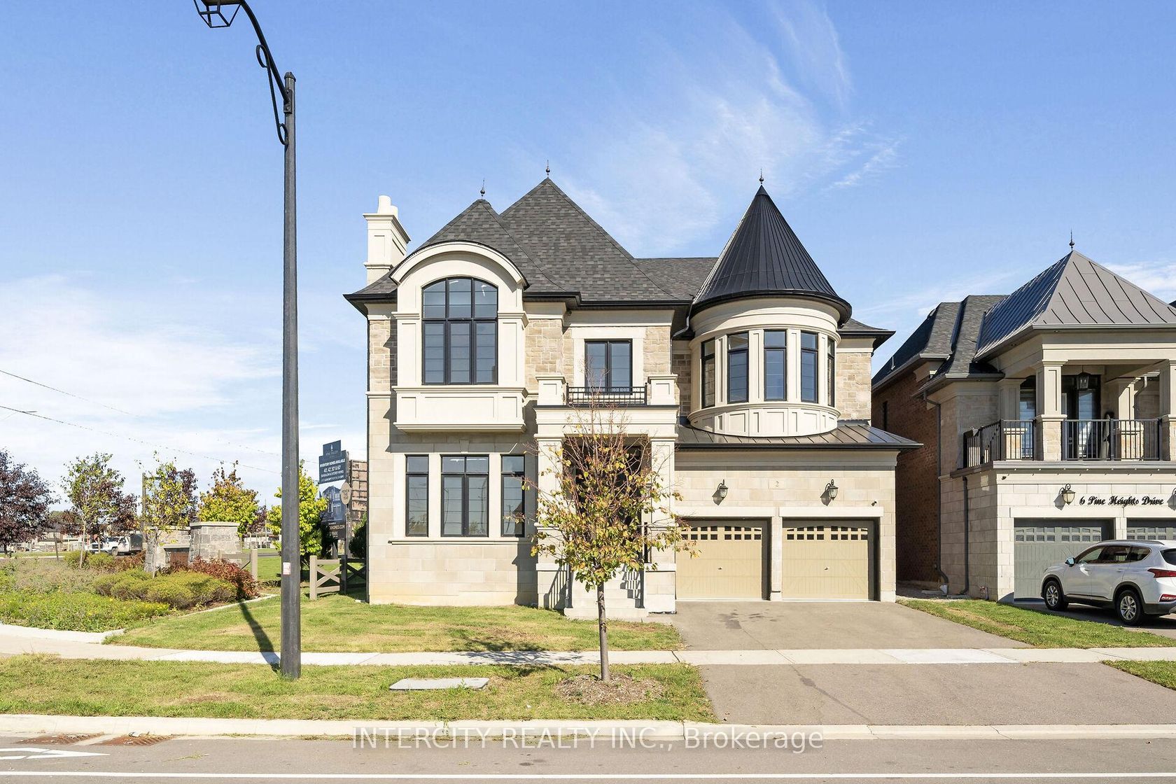 2 Pine Heights Drive, Vellore Village, Vaughan 
