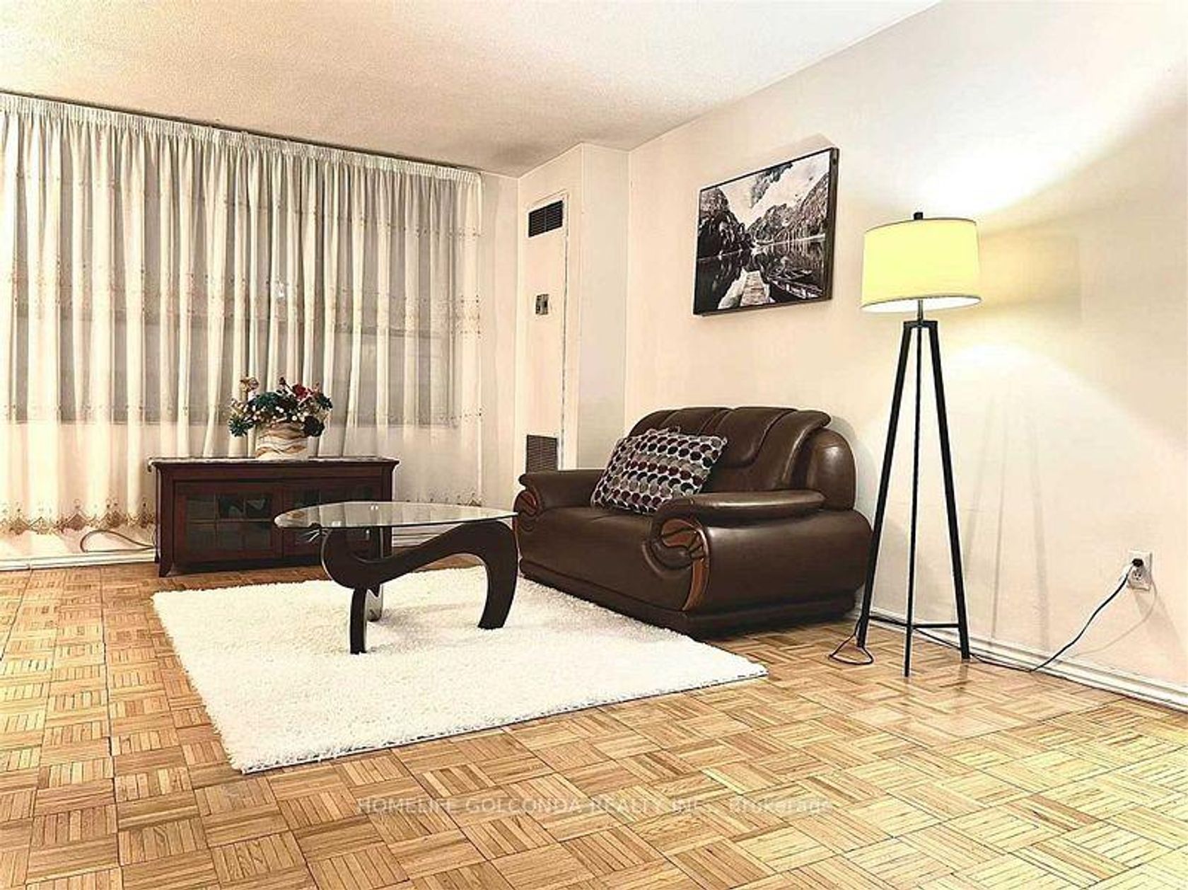 1004 - 2721 Victoria Park Avenue, L'Amoreaux, Toronto 
