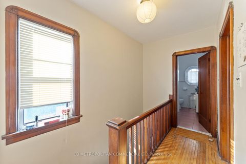 Photo 12 at 17 Augusta Avenue, Chinatown, Toronto
