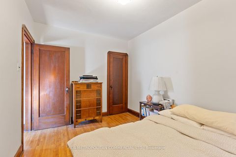 Photo 21 at 17 Augusta Avenue, Chinatown, Toronto