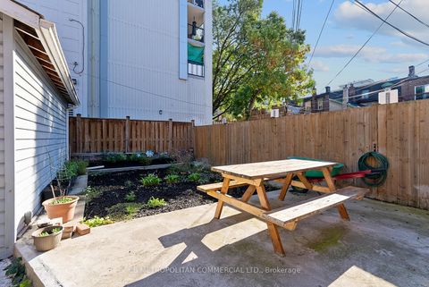 Photo 25 at 17 Augusta Avenue, Chinatown, Toronto