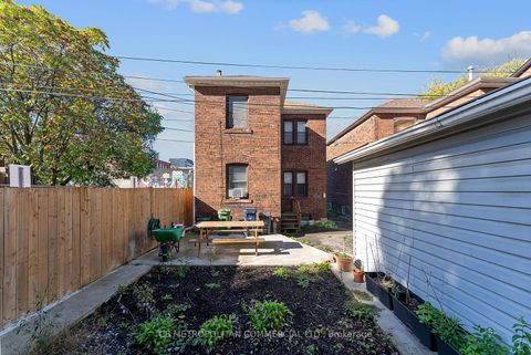 Photo 27 at 17 Augusta Avenue, Chinatown, Toronto