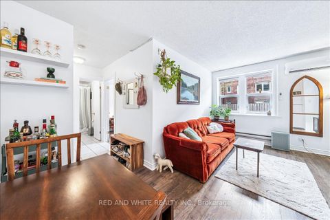 Photo 14 at 103 - 114 Vaughan Road, Cedarvale, Toronto