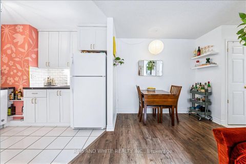 Photo 22 at 103 - 114 Vaughan Road, Cedarvale, Toronto