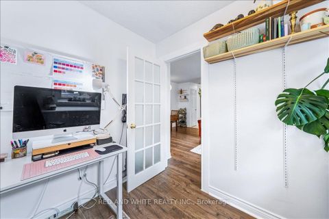 Photo 31 at 103 - 114 Vaughan Road, Cedarvale, Toronto