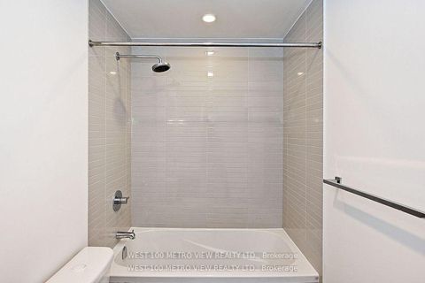Photo 11 at 703 - 200 Sackville Street, Regent Park, Toronto