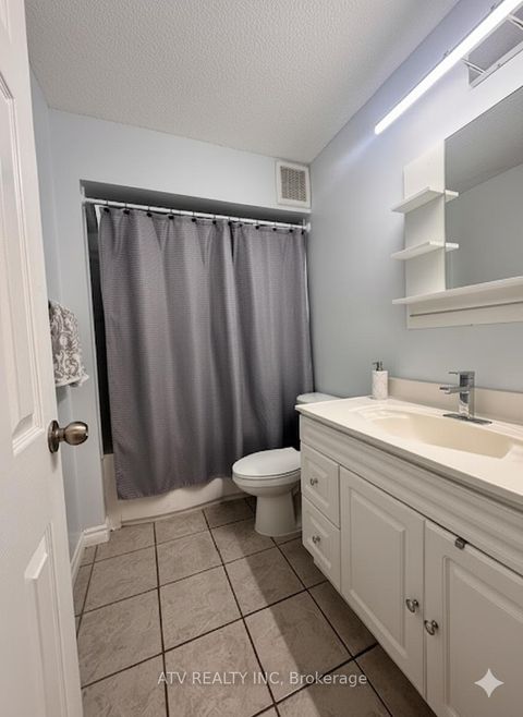Photo 10 at 1704 - 10 Muirhead Road, Pleasant View, Toronto