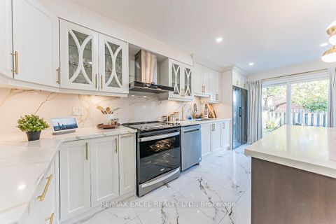 Photo 42 at 311 Conley Street, Lakeview Estates, Vaughan