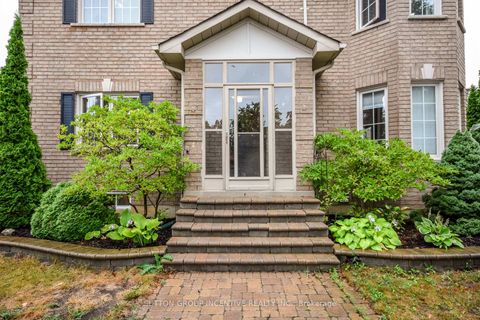 Photo 3 at 30 Bruce Crescent, Bayshore, Barrie