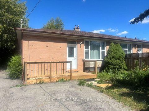 Photo 0 at 211 Axminster Drive, Crosby, Richmond Hill Photo 0 at 211 Axminster Drive, Crosby, Richmond Hill