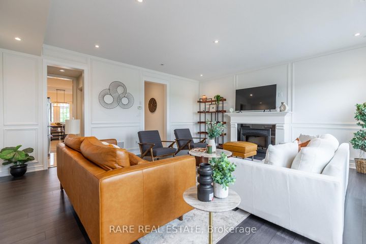 Photo 2 at 483 Terrace Way, SH Sixteen Hollow, Oakville