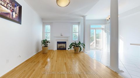 Photo 13 at 33 Fred Young Drive, CFB, Toronto