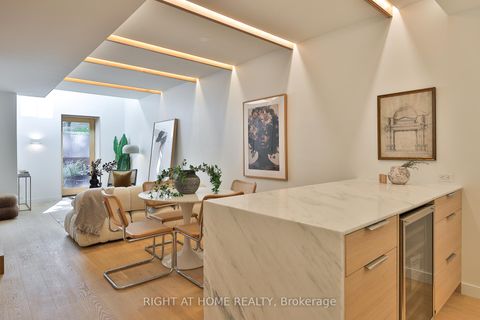 Photo 7 at Garden Home 6 - 225 Brunswick Avenue, University, Toronto Photo 7 at Garden Home 6 - 225 Brunswick Avenue, University, Toronto