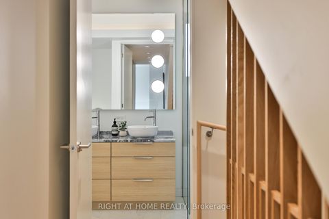 Photo 13 at Garden Home 6 - 225 Brunswick Avenue, University, Toronto