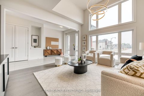 Photo 8 at 72 Meizhou Avenue, Angus Glen, Markham